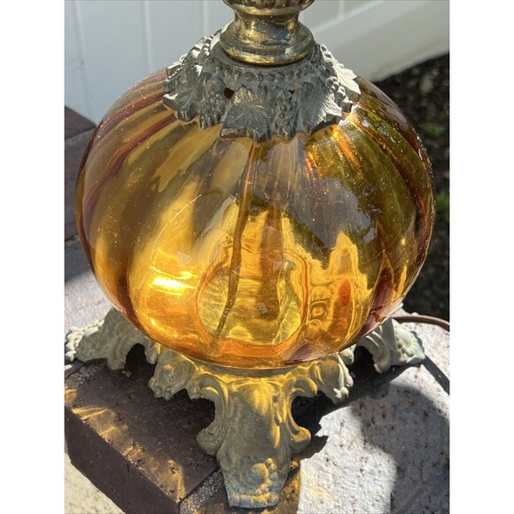 Vtg Mid Century Optical Amber Glass & Brass Hollywood Table lamp Big - Picture 3 of 16